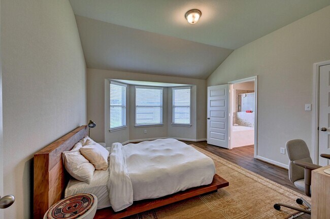 Building Photo - 8122 Peralta Valley Ct