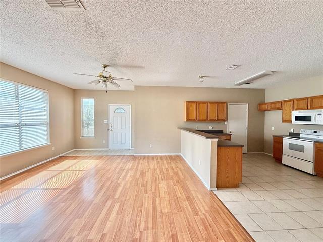 Building Photo - 6316 Downeast Dr