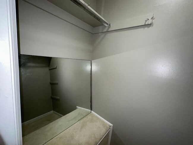 Building Photo - FURNISHED Cotton Hope 2nd floor villa.
