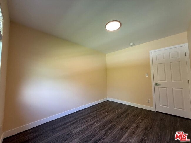 Building Photo - 6632 Coldwater Canyon Ave