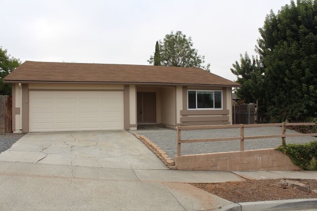 Building Photo - 331 Rebecca Ave
