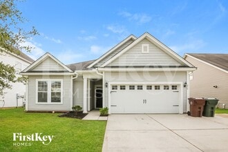 Building Photo - 215 Topsaw Ln