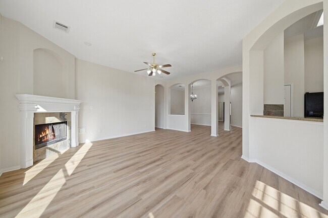 Building Photo - 1279 Ocean Manor Ln