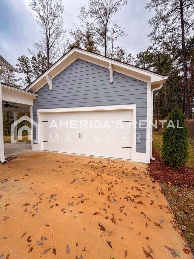 Building Photo - Beautiful New Construction 3 Bed, 2.5 Bath...