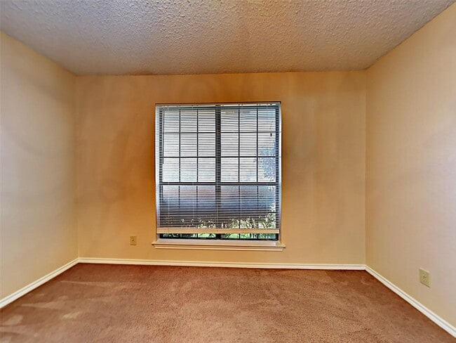 Building Photo - Property at Berridge