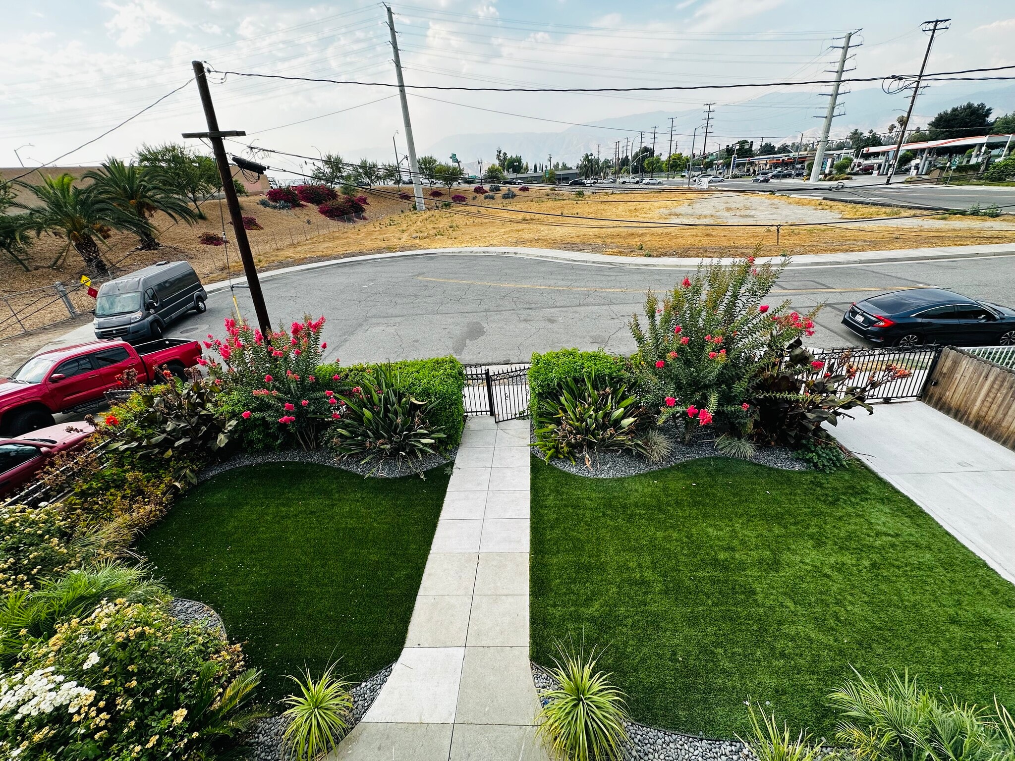 Building Photo - 823 W Orange St