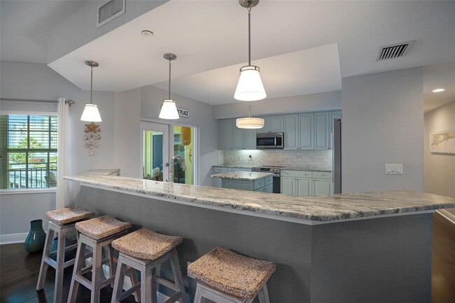 Building Photo - 14041 Bellagio Way