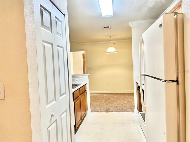 Building Photo - 18469 Bridle Club Dr