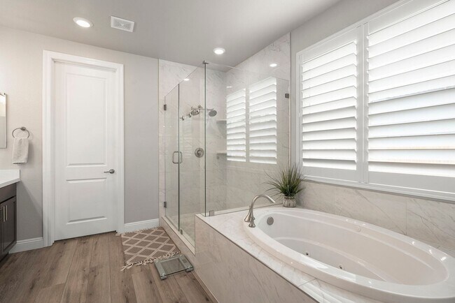 Building Photo - Spanish Springs furnished home for rent