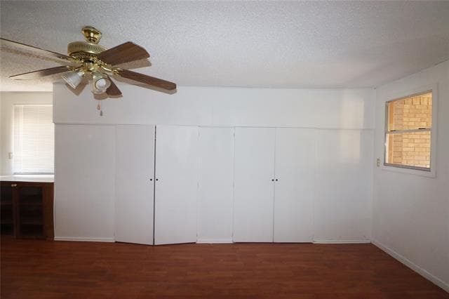 Building Photo - 1010 E Reno Rd