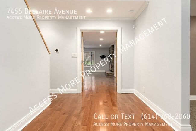 Building Photo - 7455 Bellaire Ave