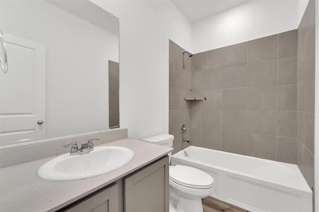 Building Photo - 524 Ranchito Pass