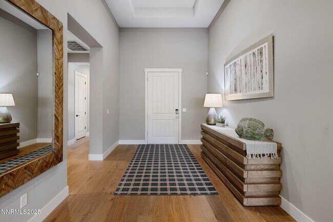 Building Photo - 3060 Feathertop Dr