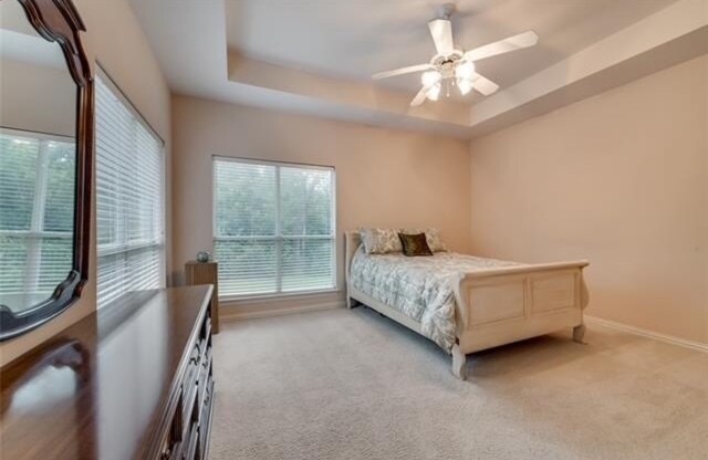 Building Photo - 7918 Ruskin Cir