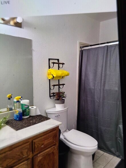 Hallway downstairs bath - 145 Turnberry Way