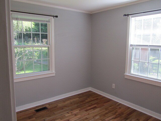 Building Photo - 1893 3rd Ave