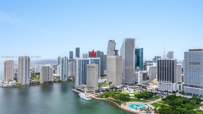 Building Photo - 325 S Biscayne Blvd