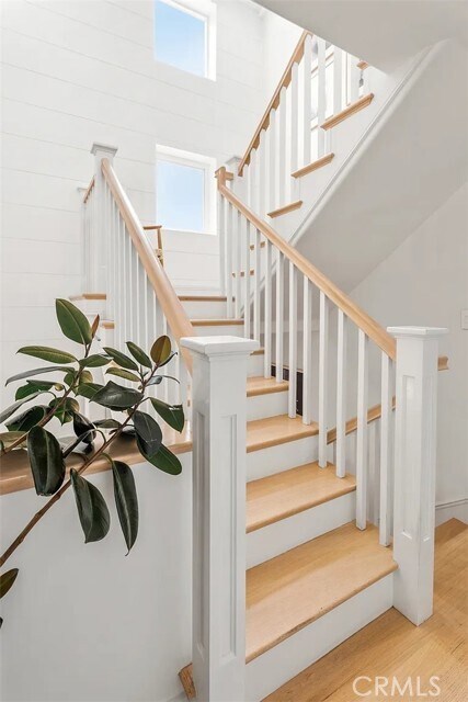 Building Photo - 445 Marine Ave
