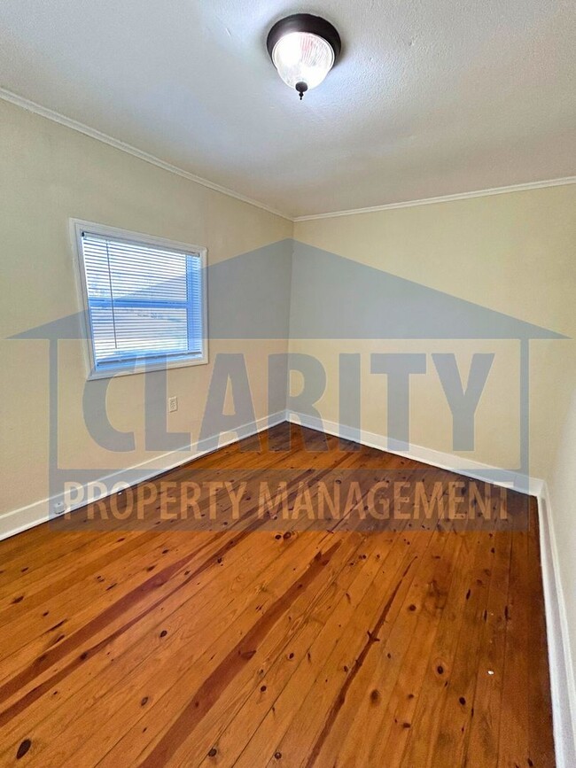 Building Photo - Cozy 1-Bed, 1-Bath Home for Rent – Spaciou...