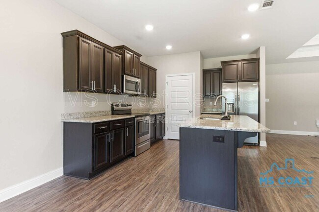 Building Photo - 10536 Sweet Bay Dr