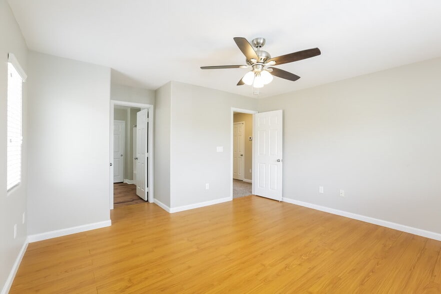 Building Photo - 8752 S Cadence Crossing Way