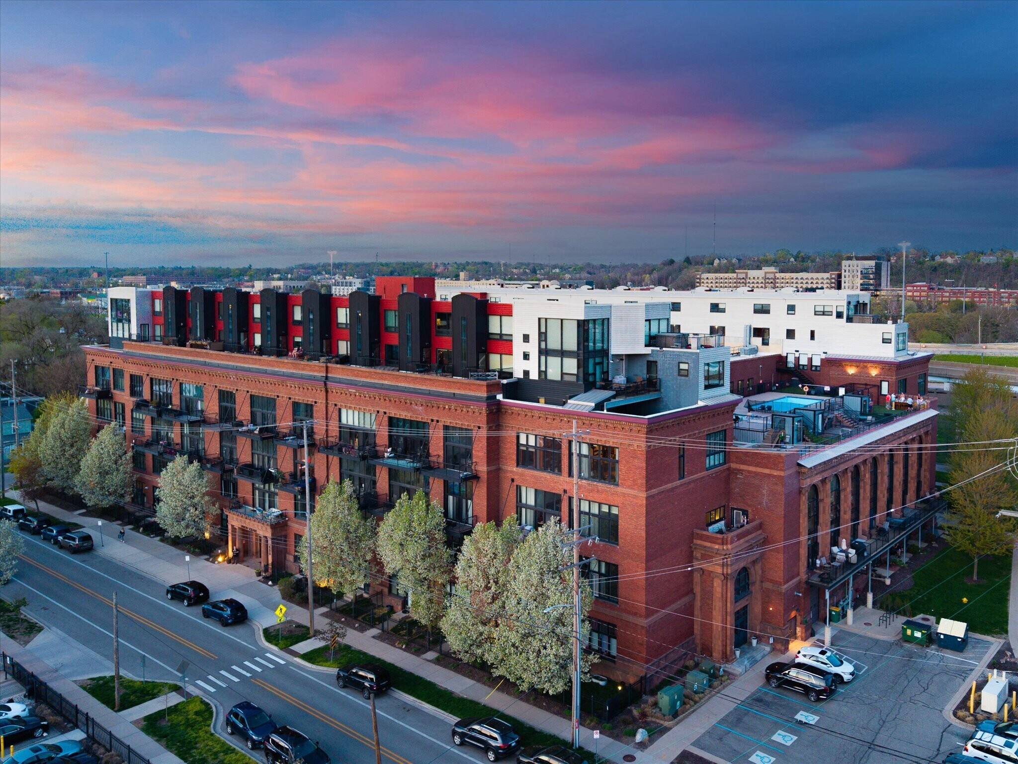 Building Photo - 600 Broadway Ave NW