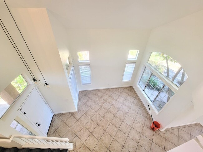 Building Photo - Gorgeous Paloma Del Sol Home