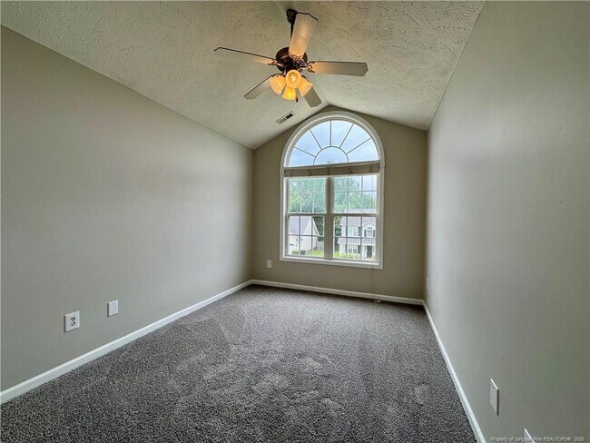 Building Photo - 2613 Gressitt Point lane