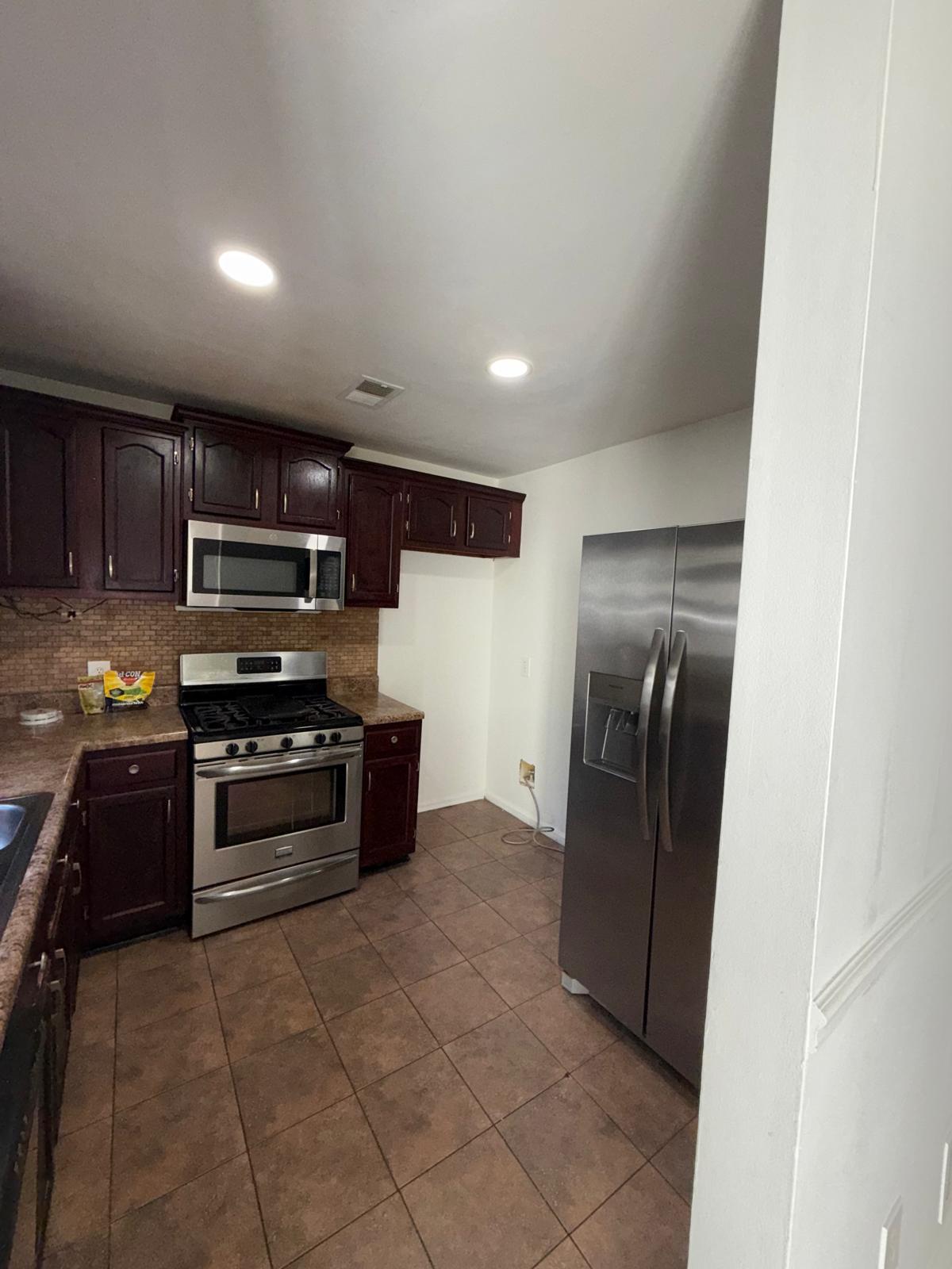 Building Photo - 3509 Ashley Station Dr SW