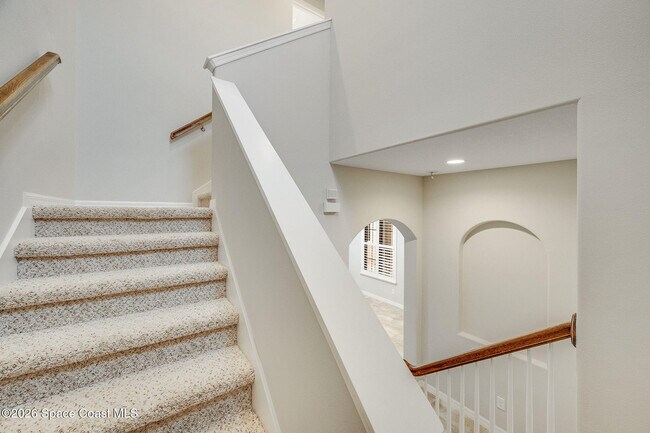 Building Photo - 8870 Napolo Dr