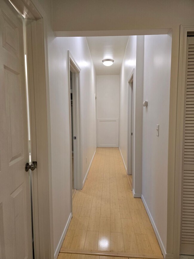 Building Photo - 12911 Gravelly Lake Dr SW