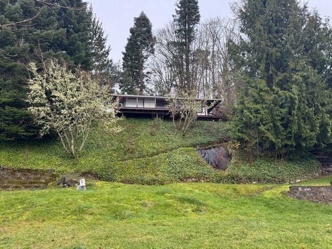 Building Photo - 10027 SW 262nd Pl