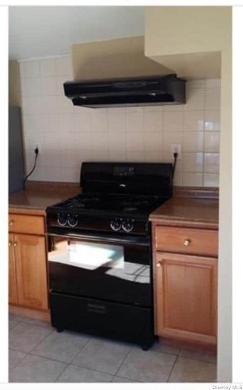 Building Photo - 26 Washington St