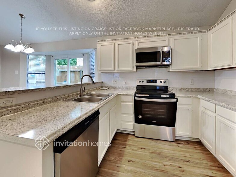 Building Photo - 5343 Waterford Dr