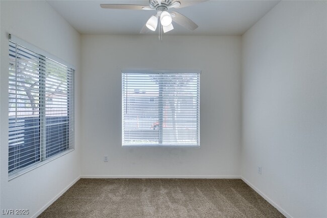 Building Photo - 5525 W Flamingo Rd