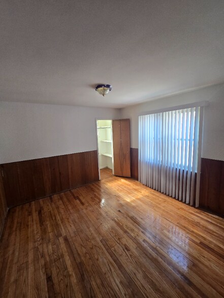 Building Photo - 14531 Minerva Ave