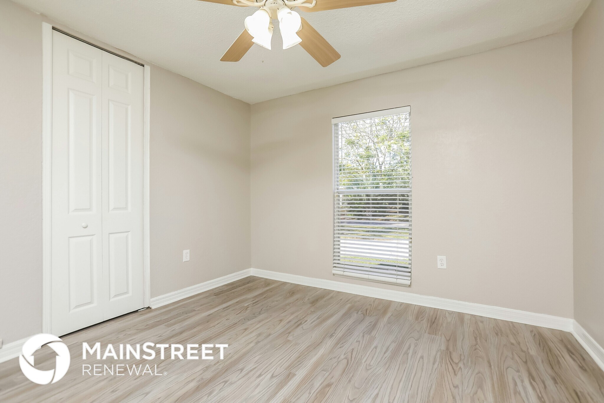 Building Photo - 1442 Lakecrest Dr