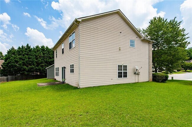 Building Photo - 7702 Parkside Dr
