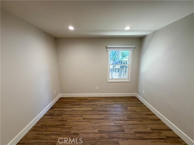 Building Photo - 435 N Cypress St