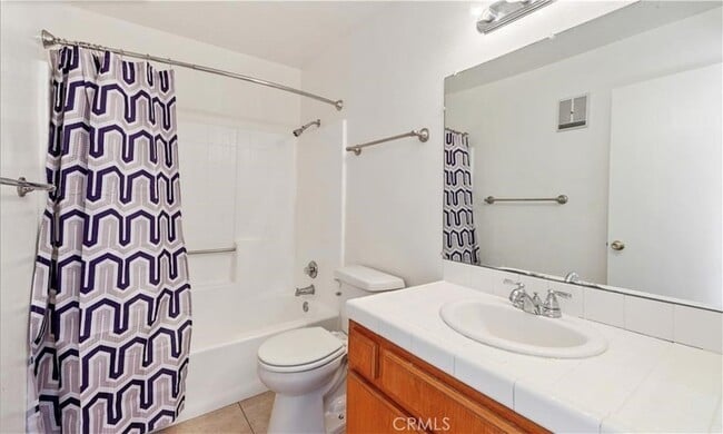 Building Photo - 1108 Termino Ave