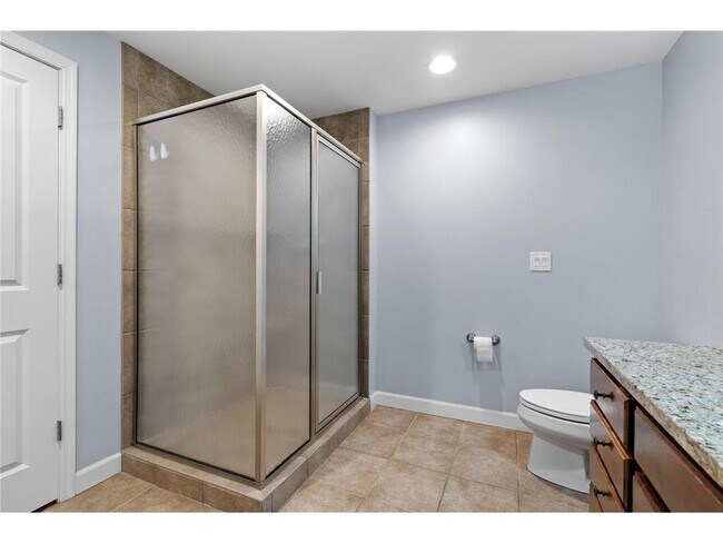 Building Photo - 317 Groveland Ave