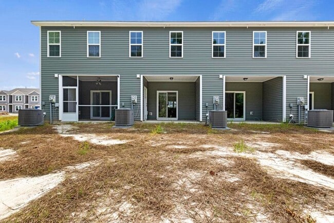 Building Photo - 100 Loren Rd