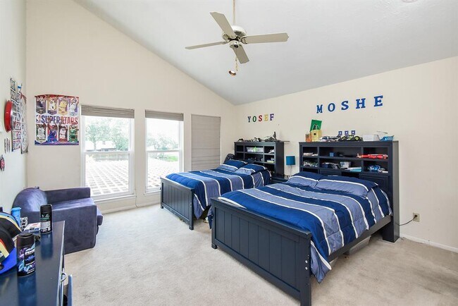 Building Photo - 7719 Apache Plume Dr