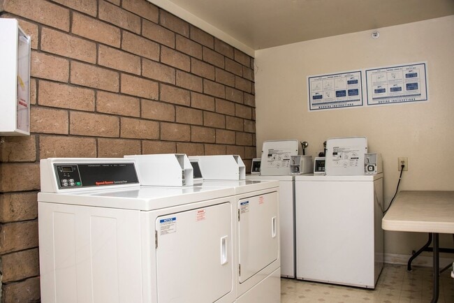 Interior Photo - bir404