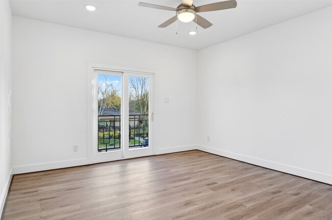 Building Photo - 10232 Porto Rico Rd