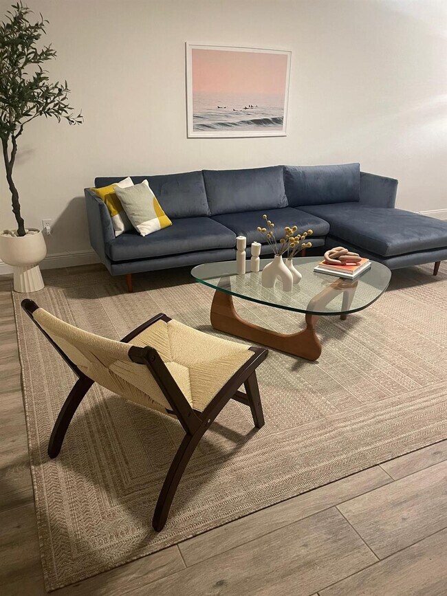 Building Photo - 2708 NE 14th Street Causeway