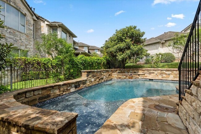Building Photo - 4308 Canoas Dr