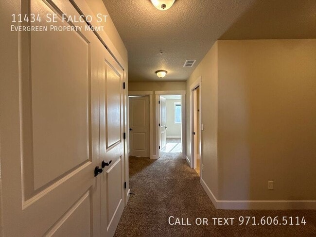 Building Photo - 11434 SE Falco St