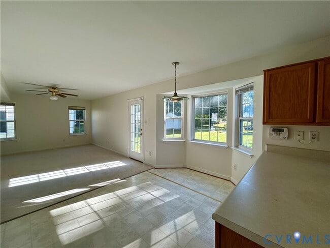 Building Photo - 5429 Stone Ln