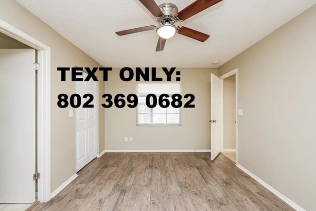 Building Photo - 1302 Coolridge Dr